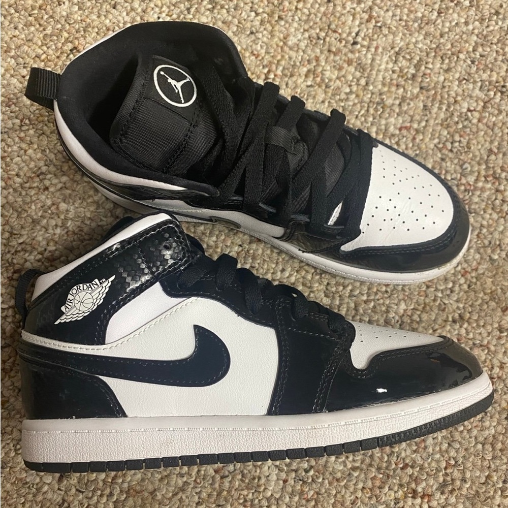 Nike Air Jordan 1 Mid